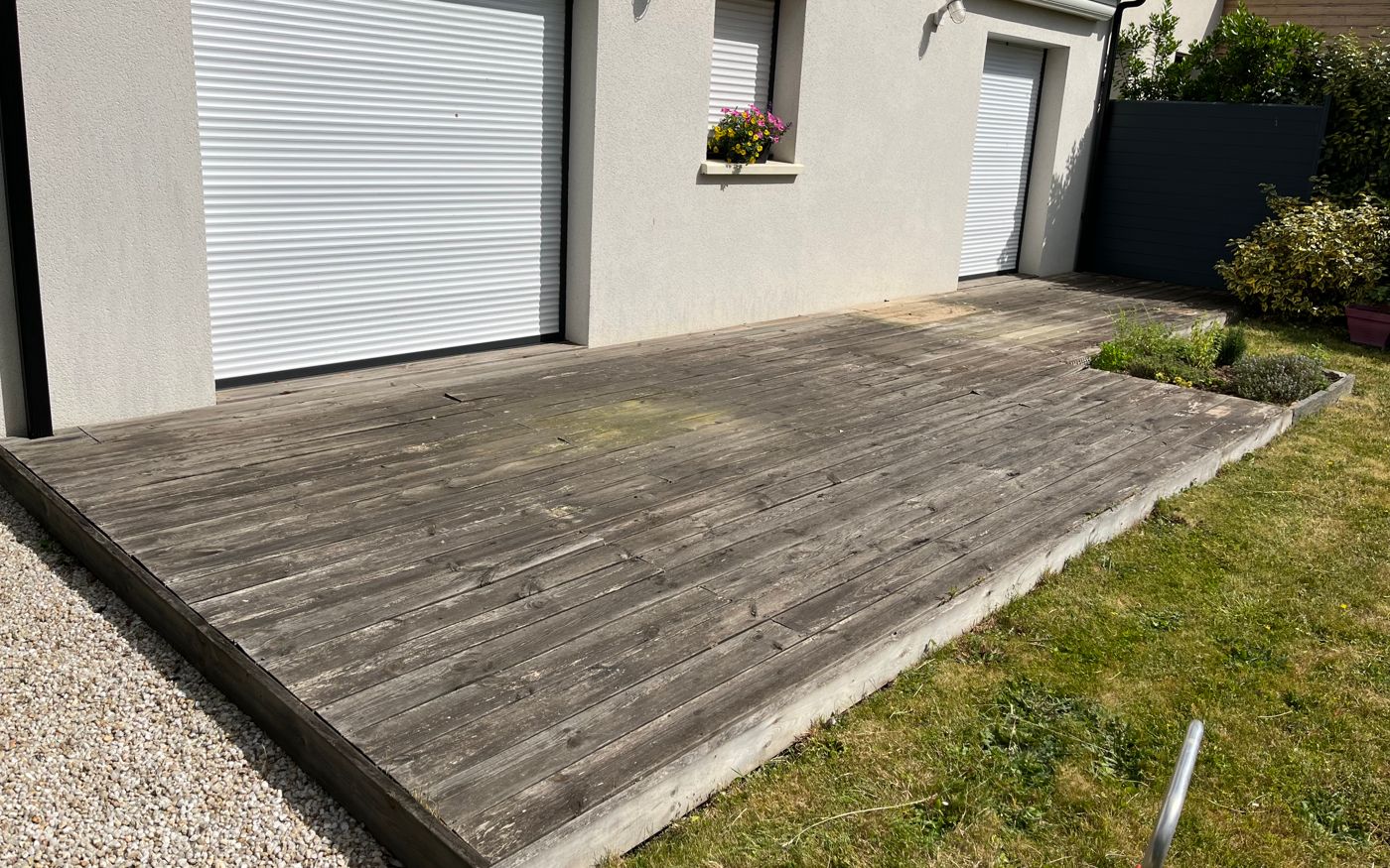 Nettoyage terrasse en bois sainte gemmes sur loire 49130 avant