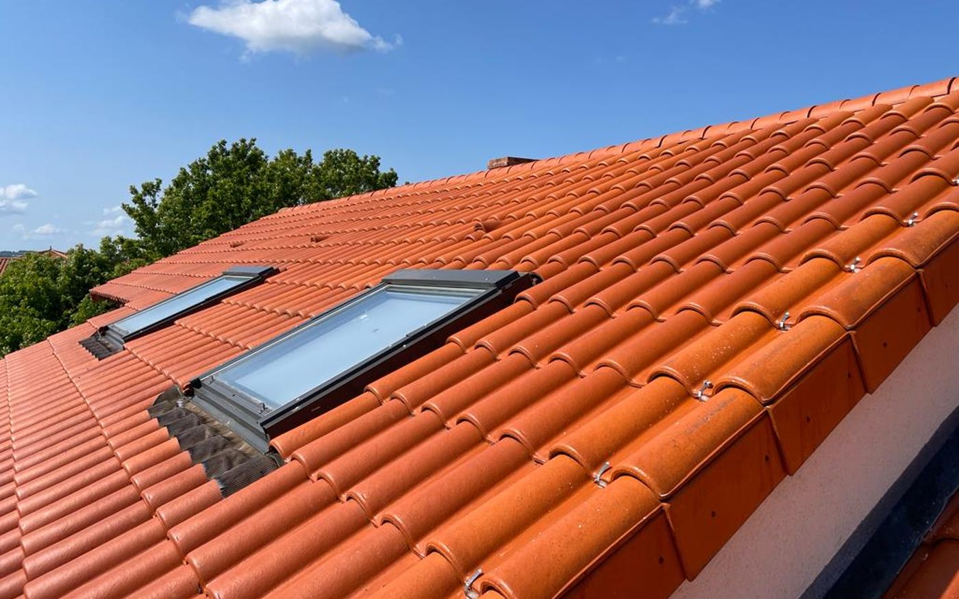 Nettoyage toiture sainte gemmes sur loire après